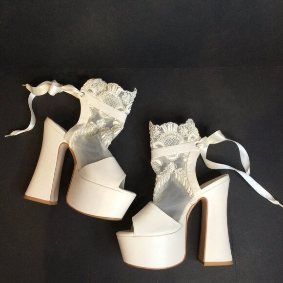 Widow Lace Platform Heels Size 8 M Coquette Romantic Goth Fairy Whimsigoth - Picture 2 of 11